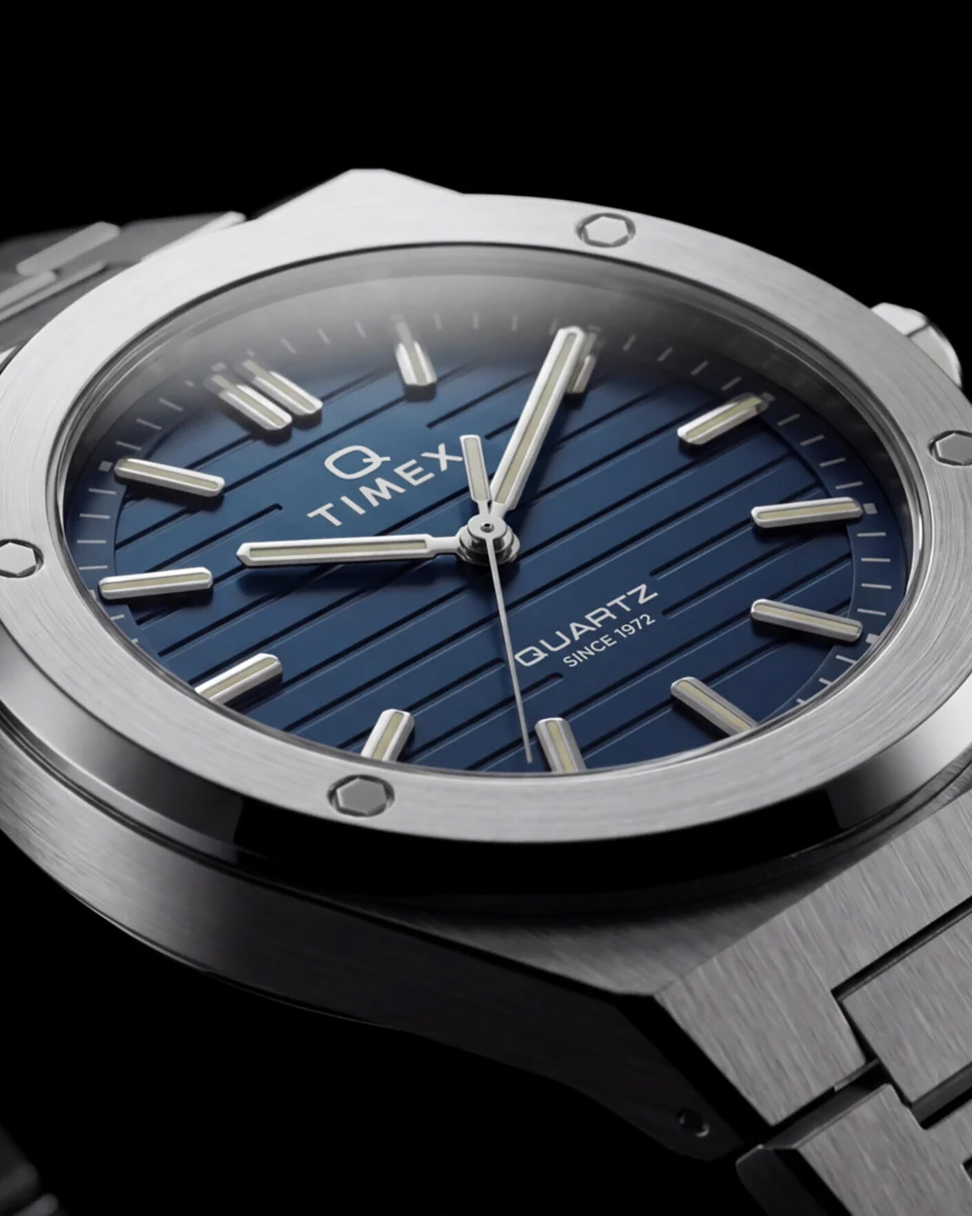Hombres | Timex Q Marbella Quartz Stainless Steel 40,5mm Blue Dial | Timex | Q Marbella Quartz Stainless Steel 40,5mm Blue Dial