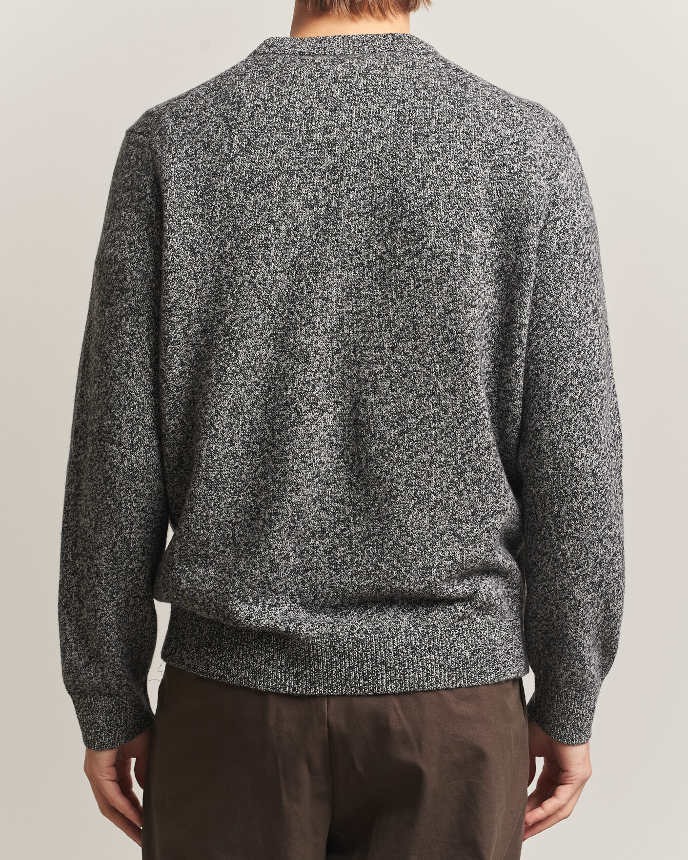 Hombres | Jerséis y prendas de punto | Samsøe Samsøe | Isak Knitted Crew Neck Black White Melange