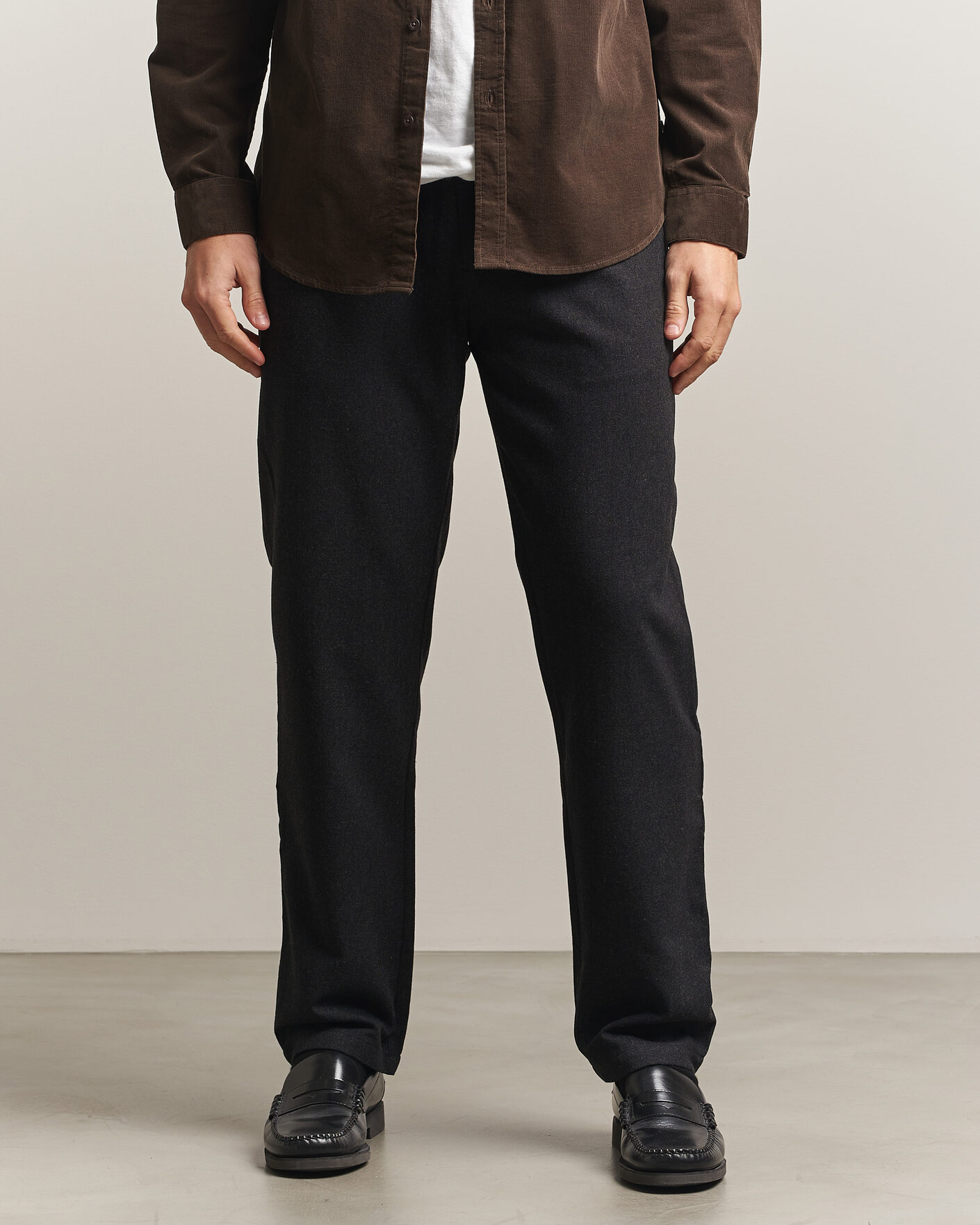 Hombres | Pantalones | Samsøe Samsøe | Bertil Flannel Drawstring Trousers Black Melange