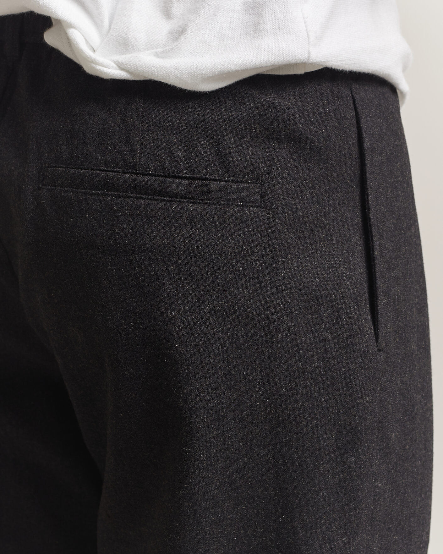 Hombres | Pantalones | Samsøe Samsøe | Bertil Flannel Drawstring Trousers Black Melange