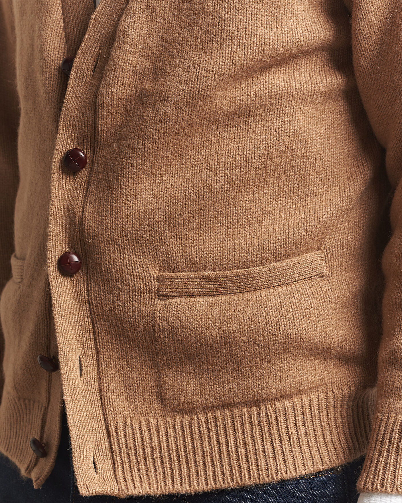 Hombres | Jerséis y prendas de punto | William Lockie | Datchet Camelhair Cardigan Natural Brown