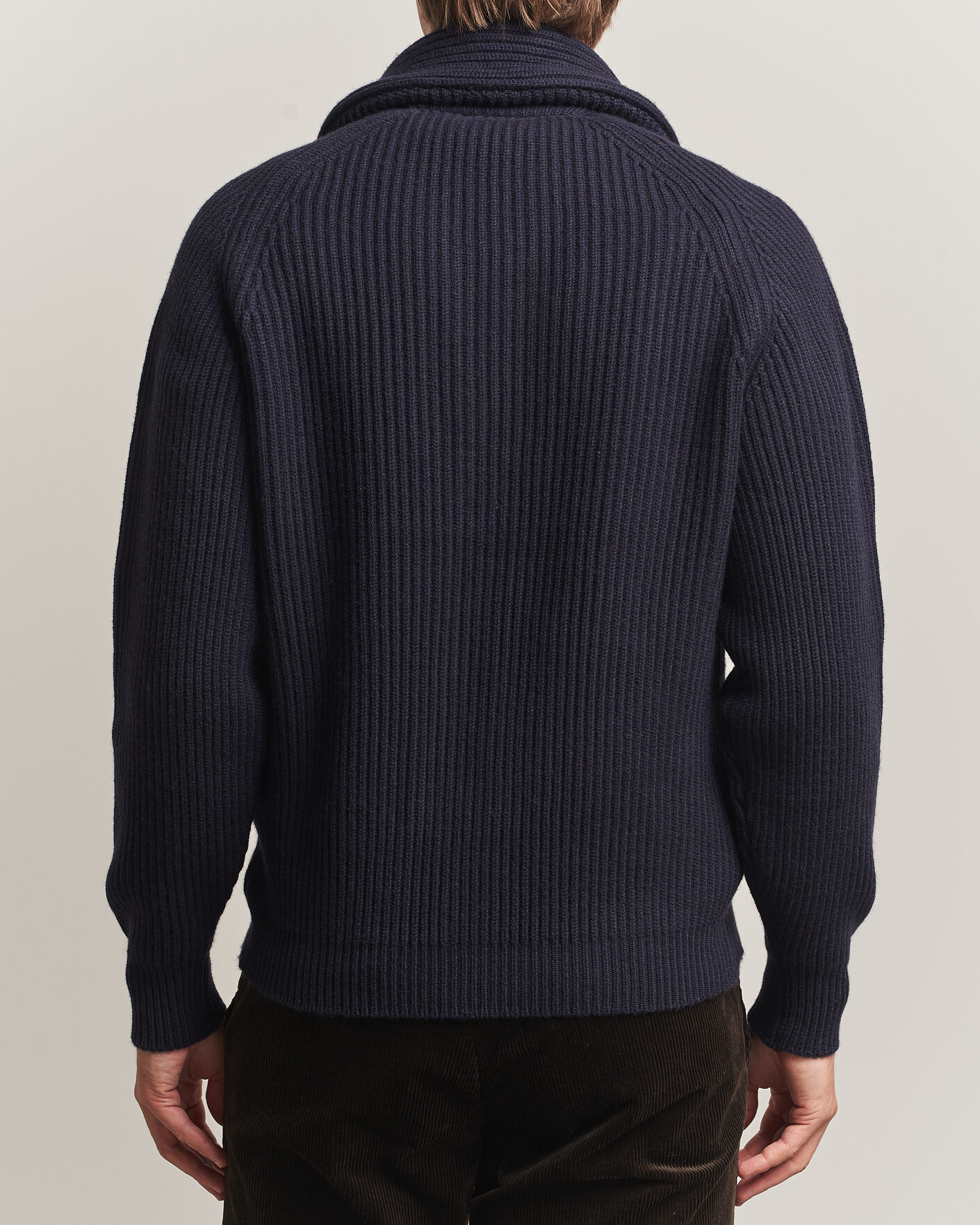 Hombres | Jerséis y prendas de punto | William Lockie | Windsor Cashmere Shawl Cardigan Navy