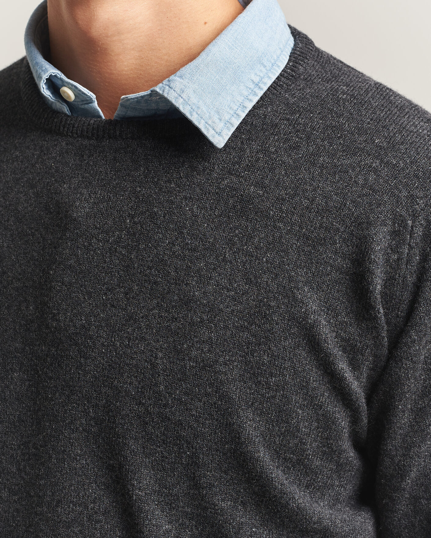 Hombres | Jerséis y prendas de punto | William Lockie | Rob Lambswool Crewneck Charcoal