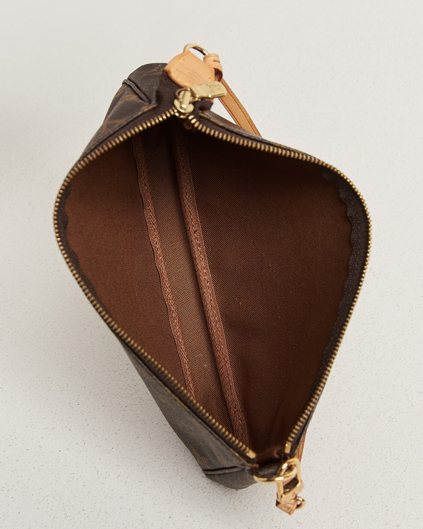 Hombres | Pre-Owned & Vintage Bags | Louis Vuitton Pre-Owned | Pochette Accessoires Monogram
