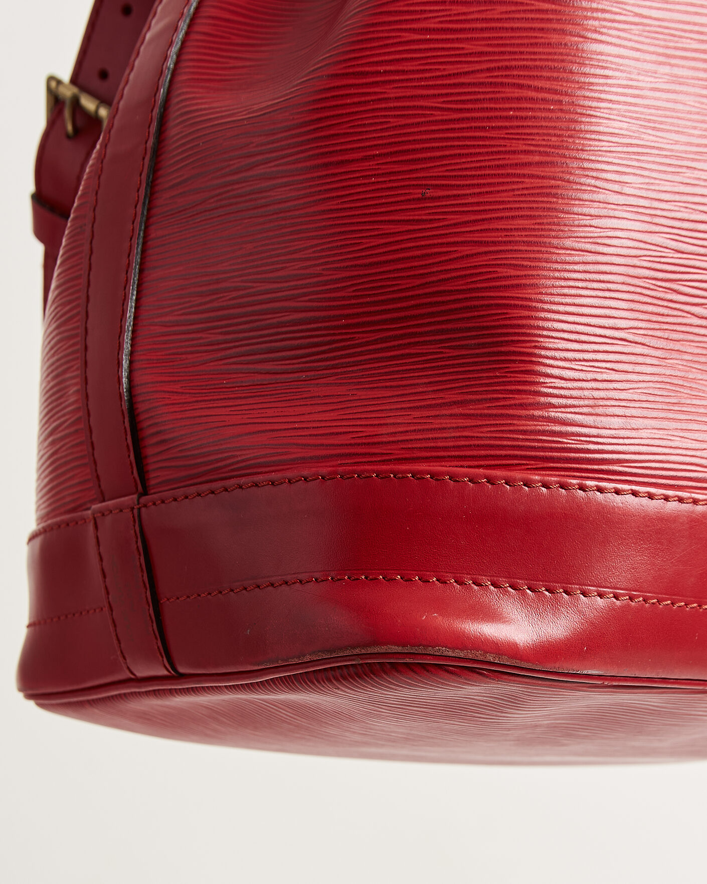 Hombres | Pre-Owned & Vintage Bags | Louis Vuitton Pre-Owned | Noé Epi Leather Red