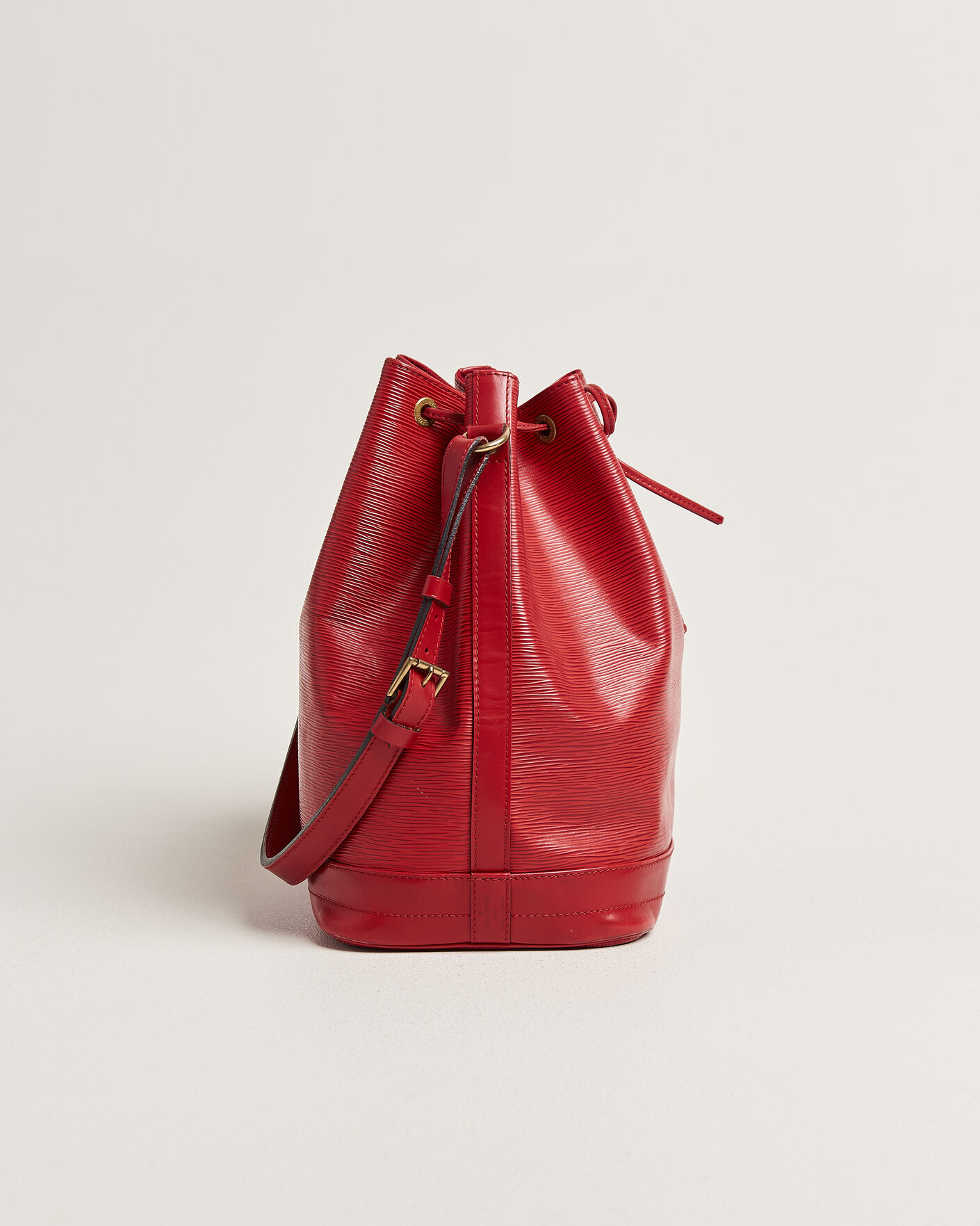 Hombres | Pre-Owned & Vintage Bags | Louis Vuitton Pre-Owned | Noé Epi Leather Red