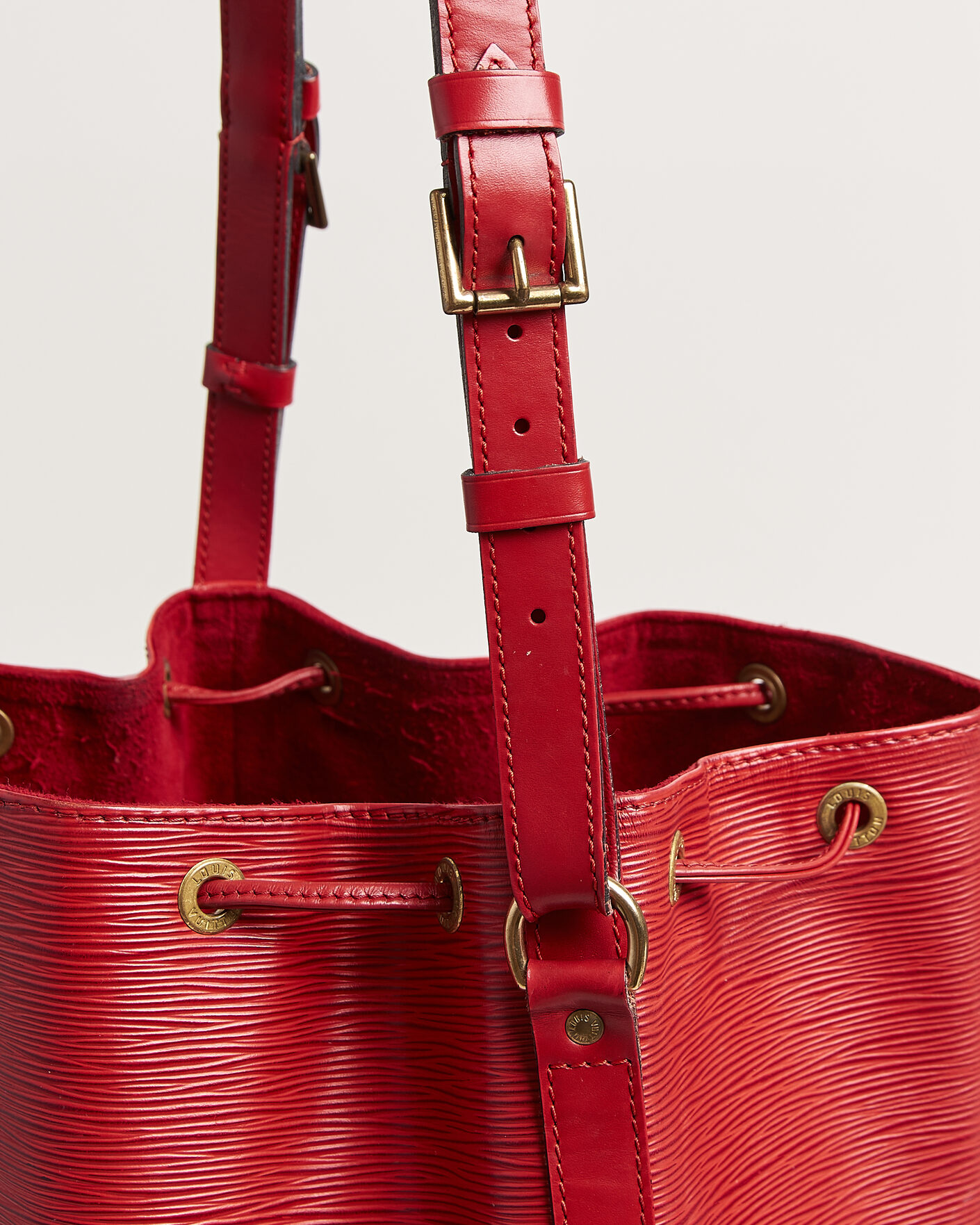 Hombres | Pre-Owned & Vintage Bags | Louis Vuitton Pre-Owned | Noé Epi Leather Red