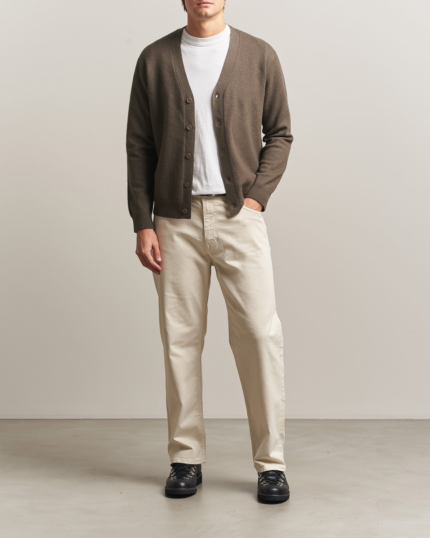 Hombres | Jerséis y prendas de punto | NN07 | Jasper Wool Knitted Cardigan Mable Husk
