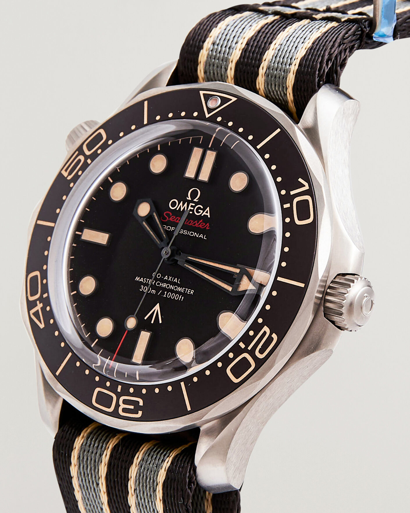 Hombres | Pre-Owned & Vintage Watches | Omega Pre-Owned | Seamaster Diver 300 M 007 Edition