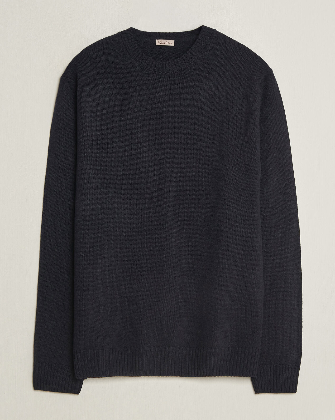 Hombres | Jerséis y prendas de punto | Stenströms | Knitted Lambswool Crew Neck Dark Navy