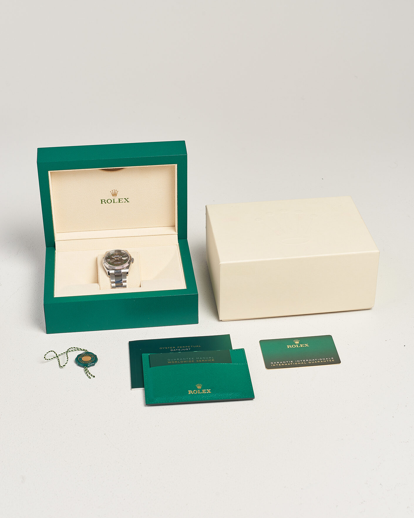 Hombres | Pre-Owned & Vintage Watches | Rolex Pre-Owned | Datejust Wimbledon