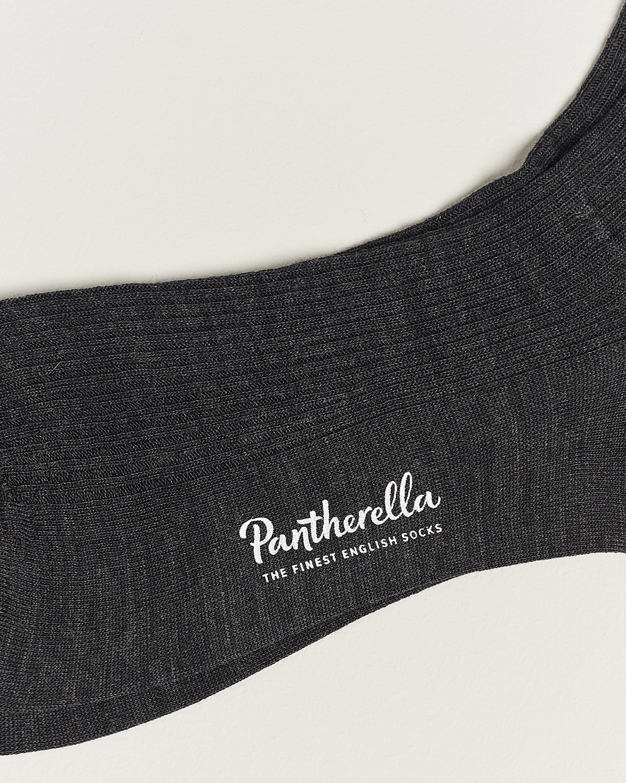 Hombres | Ropa interior y calcetines | Pantherella | 3-Pack Naish Merino/Nylon Sock Charcoal