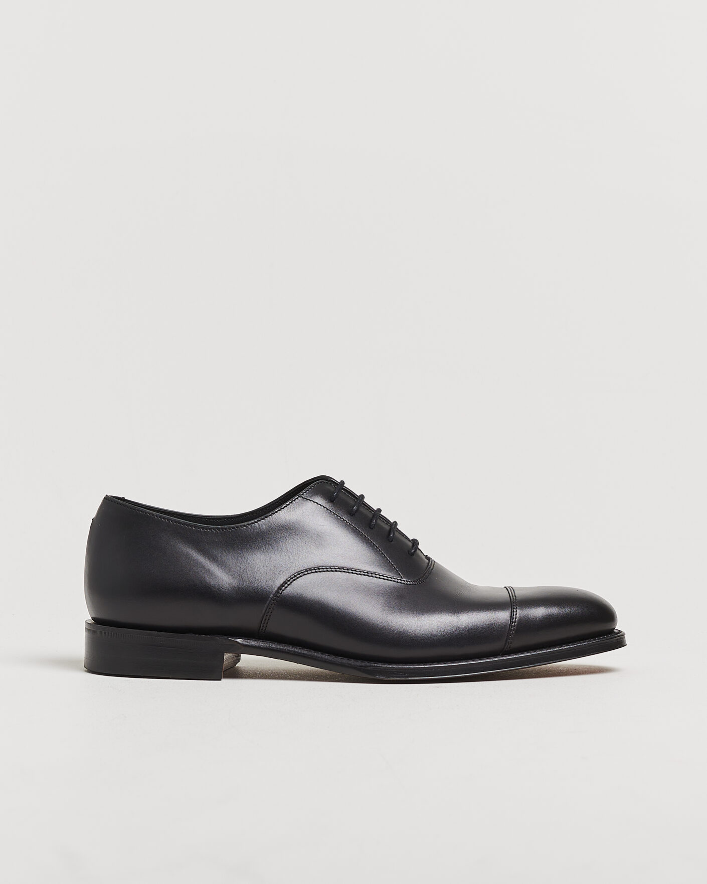 Hombres | Pre-owned Zapatos cosidos a mano | Pre-owned | Loake 1880 Aldwych Oxford Black Calf UK9 - EU43