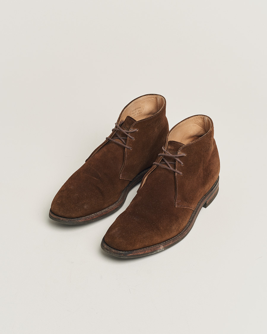 Hombres | Loake 1880 Kempton Boot Brown Suede | Pre-owned | Loake 1880 Kempton Boot Brown Suede