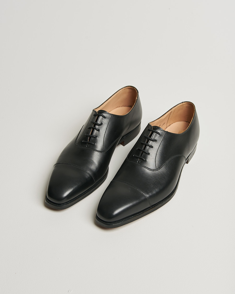 Hombres | Crockett & Jones Hallam Oxford Black Calf | Pre-owned | Crockett & Jones Hallam Oxford Black Calf