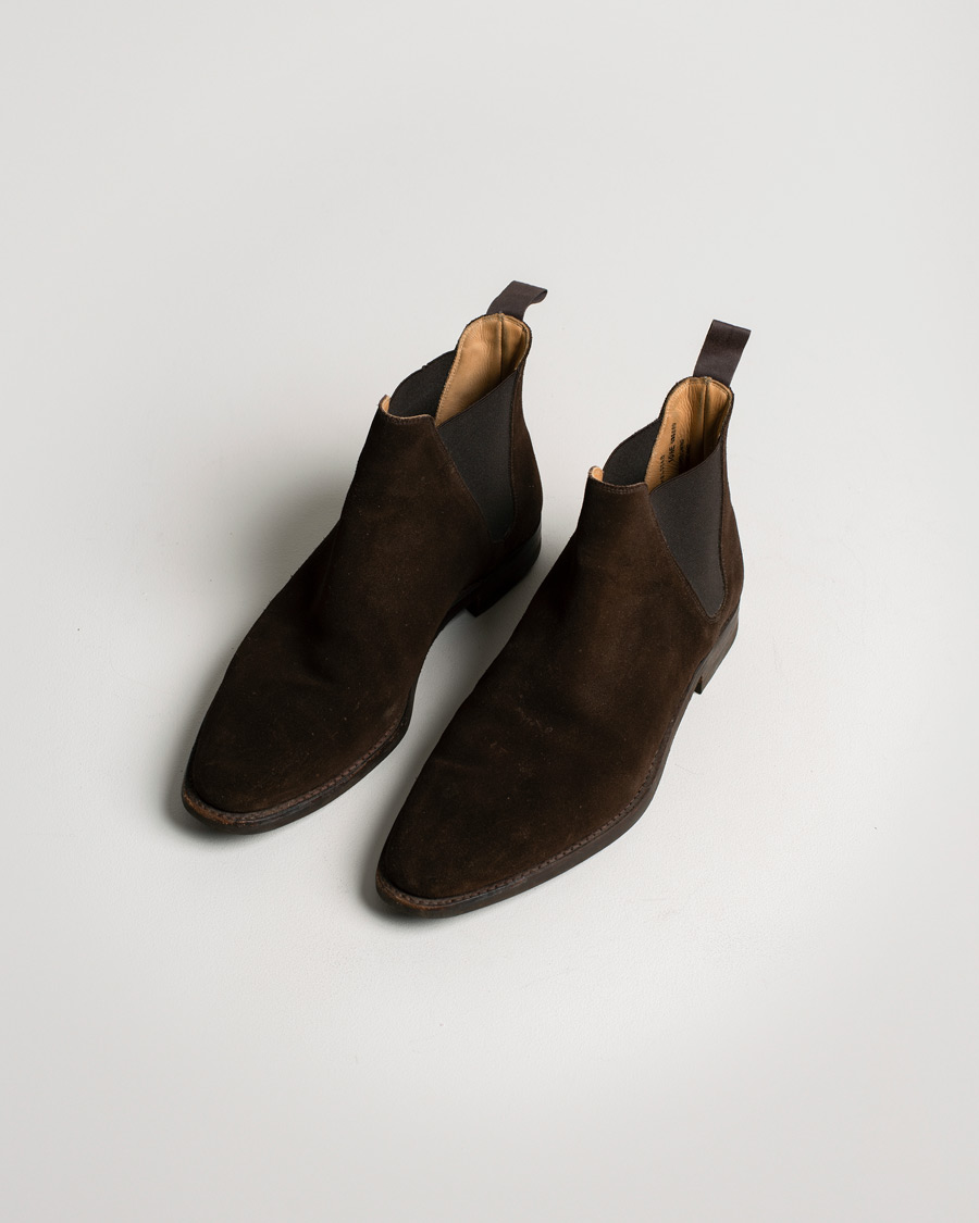 Hombres | Crockett & Jones Chelsea 8 Boot Dark Brown Suede | Pre-owned | Crockett & Jones Chelsea 8 Boot Dark Brown Suede