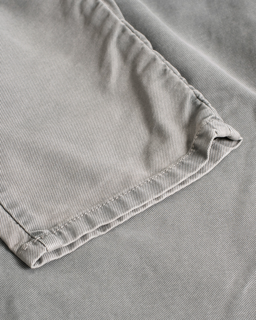 Hombres | Incotex Slim Fit Garment Dyed Washed Chino Grey W34 | Pre-owned | Incotex Slim Fit Garment Dyed Washed Chino Grey W34