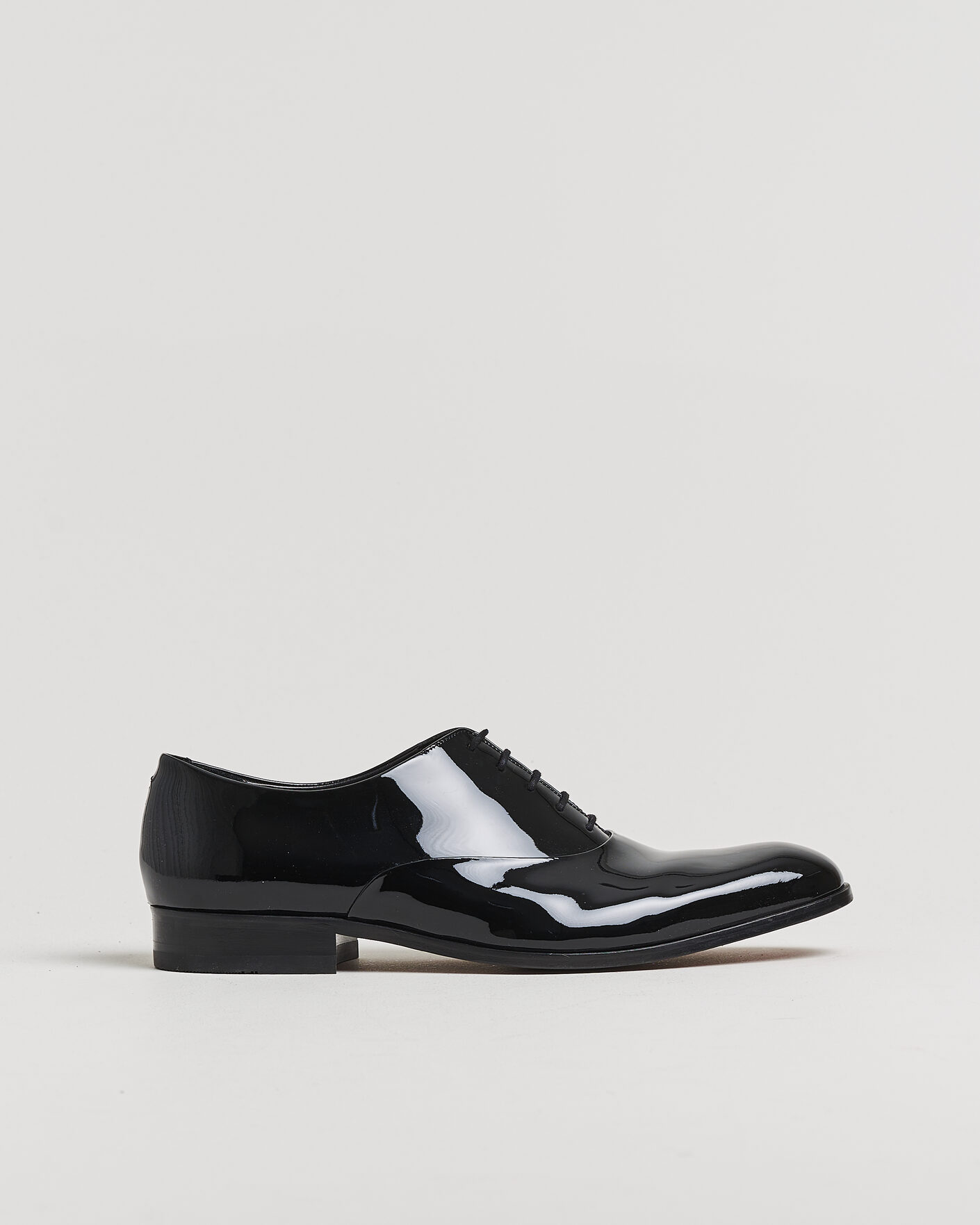 Hombres | Pre-owned Zapatos cosidos a mano | Pre-owned | Loake Shoemakers Patent Black UK11 - EU45