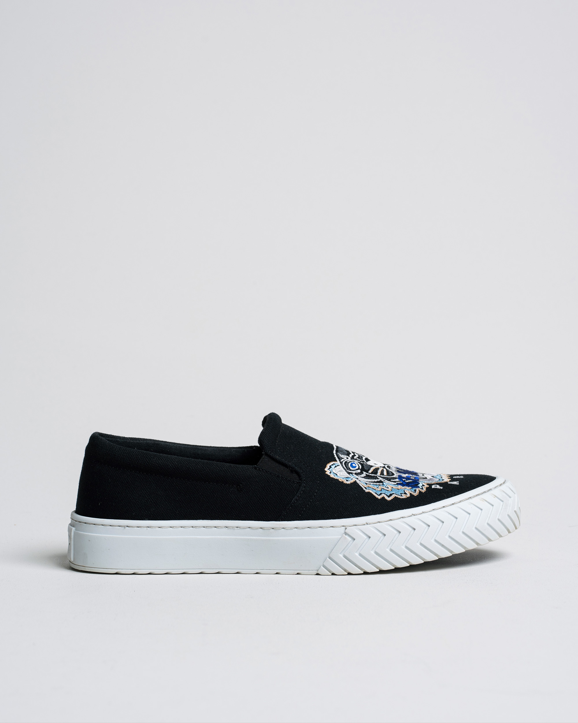 Hombres | KENZO Slip-on Canvas Sneakers Black 42 | Pre-owned | KENZO Slip-on Canvas Sneakers Black 42