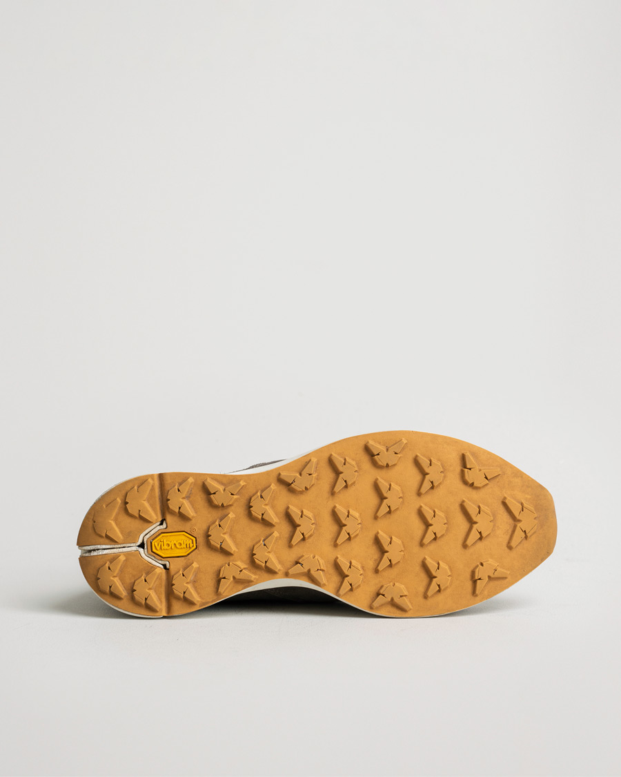 Hombres | C.QP Atlon Urban Hiker Sneaker Warm Grey | Pre-owned | C.QP Atlon Urban Hiker Sneaker Warm Grey