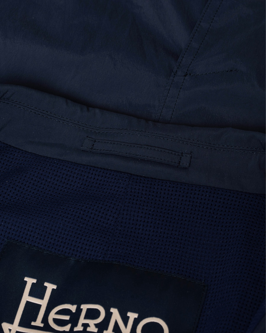 Hombres | Abrigos y chaquetas | Pre-owned | Herno Bi-Stretch City Jacket Navy 52