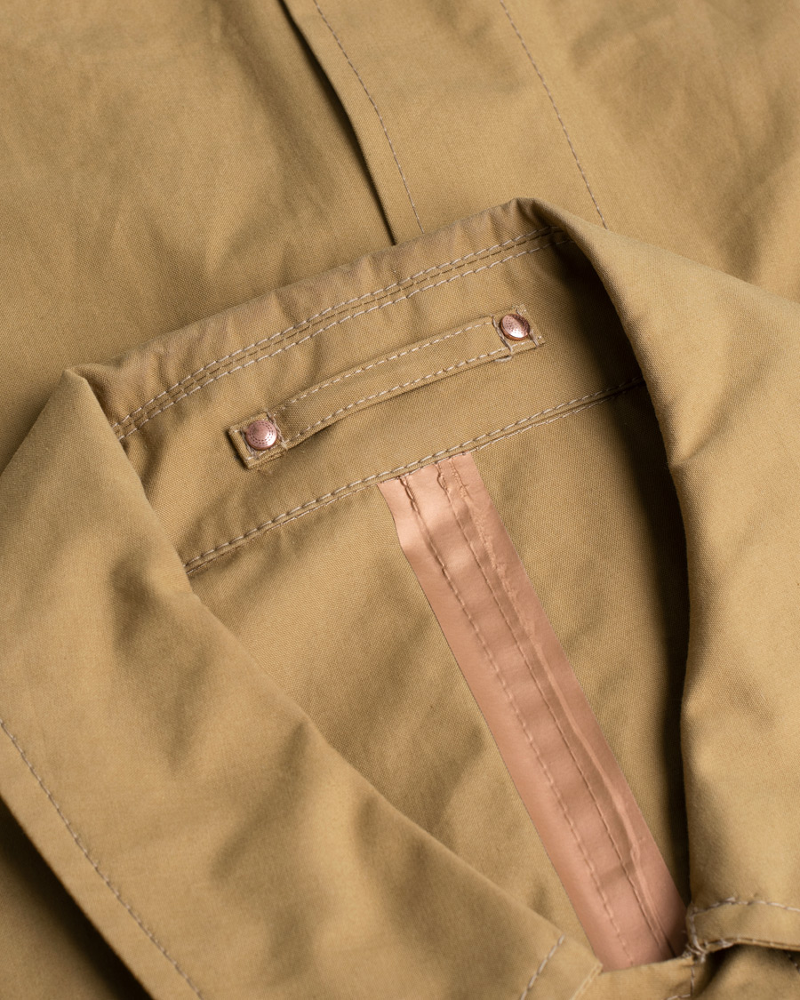 Hombres | Abrigos y chaquetas | Pre-owned | Private White V.C. Unlined Cotton Ventile Mac Coat 3.0 Mustard