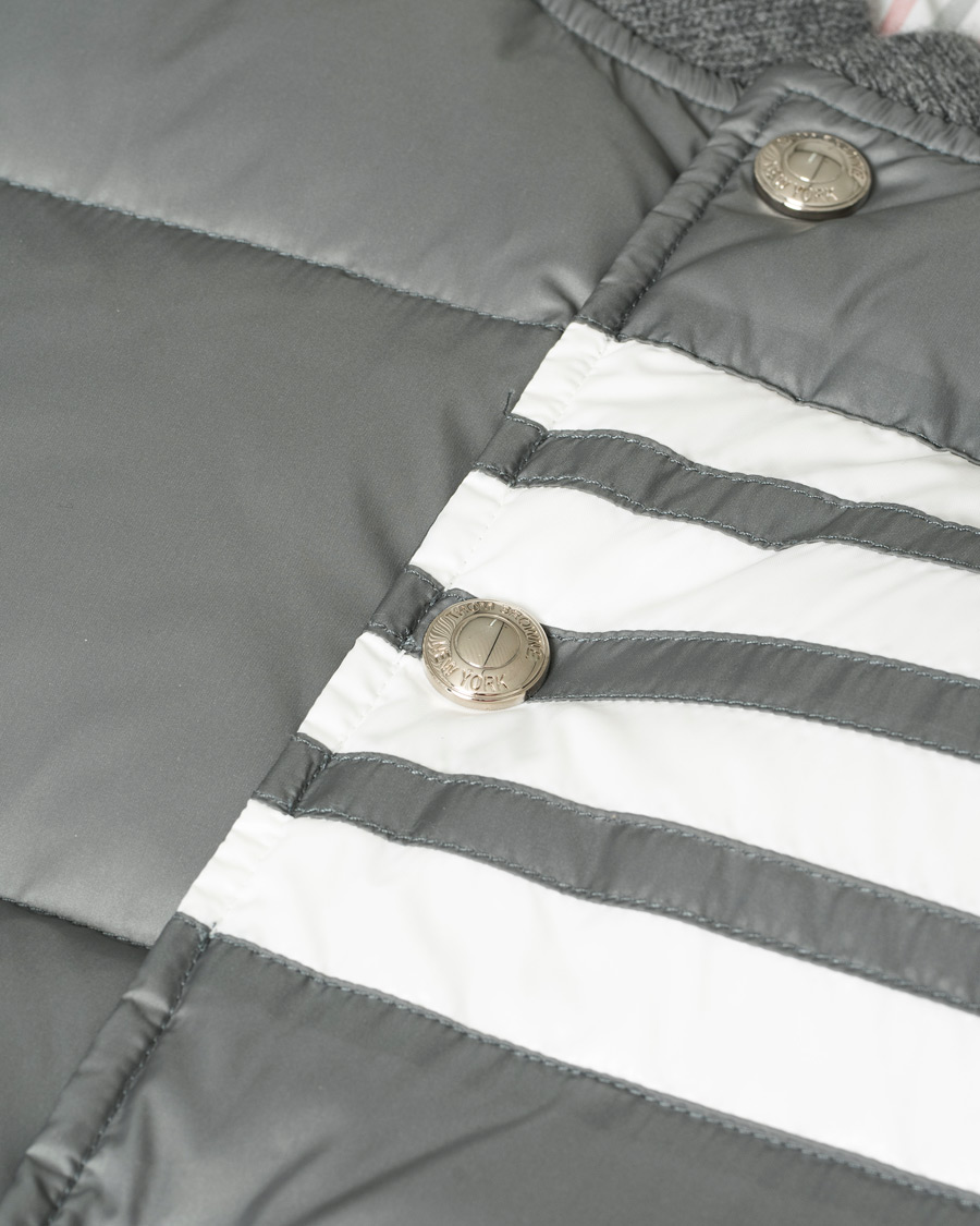 Hombres | Abrigos y chaquetas | Pre-owned | Thom Browne 4 Bar Snap Front Down Vest Light Grey