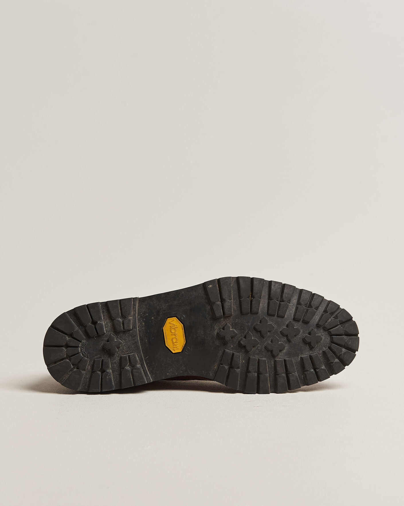 Hombres | Pre-owned Zapatos cosidos a mano | Pre-owned | Crockett & Jones Pembroke Vibram Cleated Sole Brown Calf UK8,5 - EU42,5