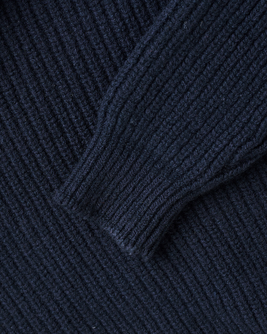 Hombres | Jerséis y prendas de punto | Pre-owned | Inis Meáin Wool/Cashmere Boatbuilder Turtleneck Navy