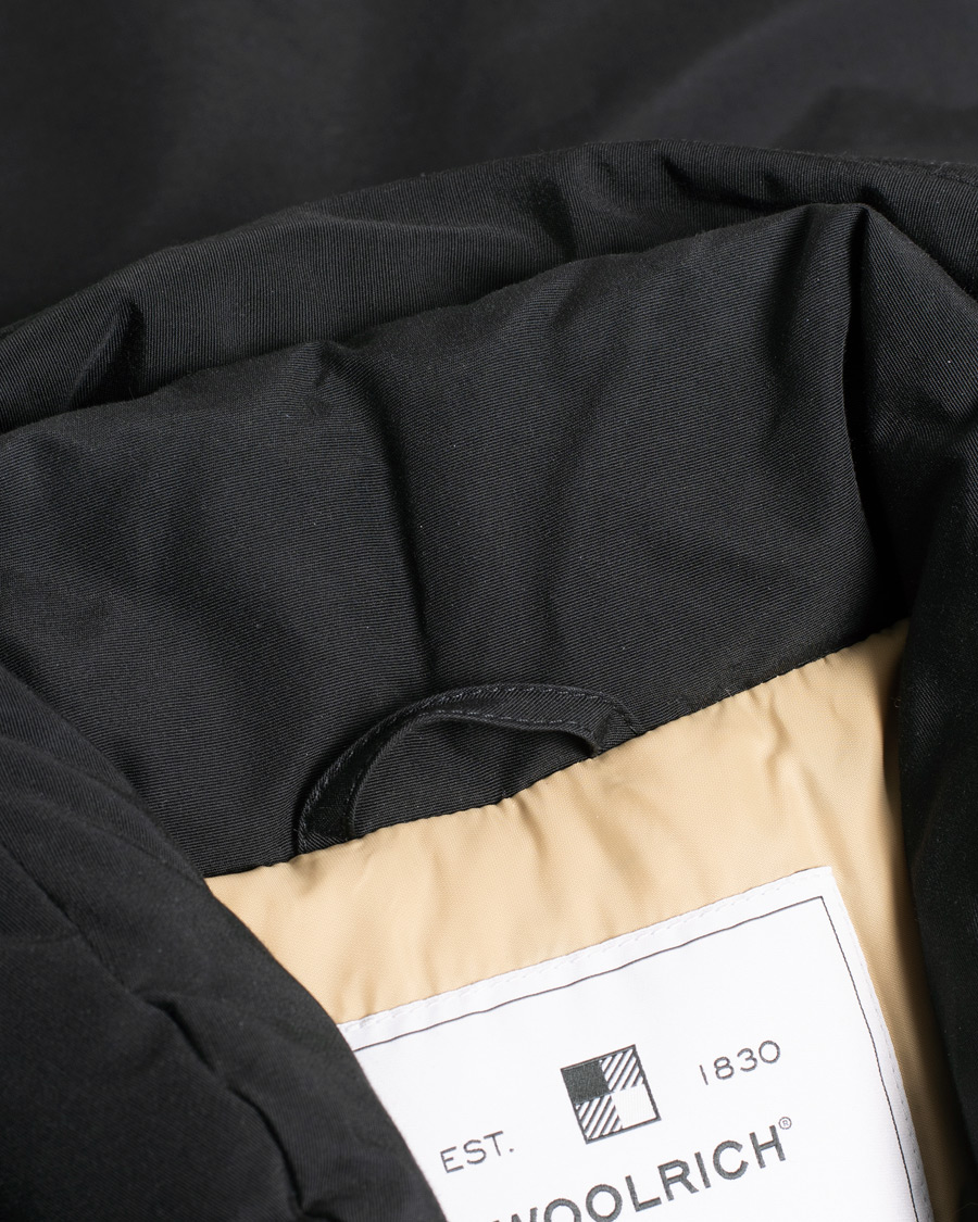 Hombres | Abrigos y chaquetas | Pre-owned | Woolrich Parka Black S