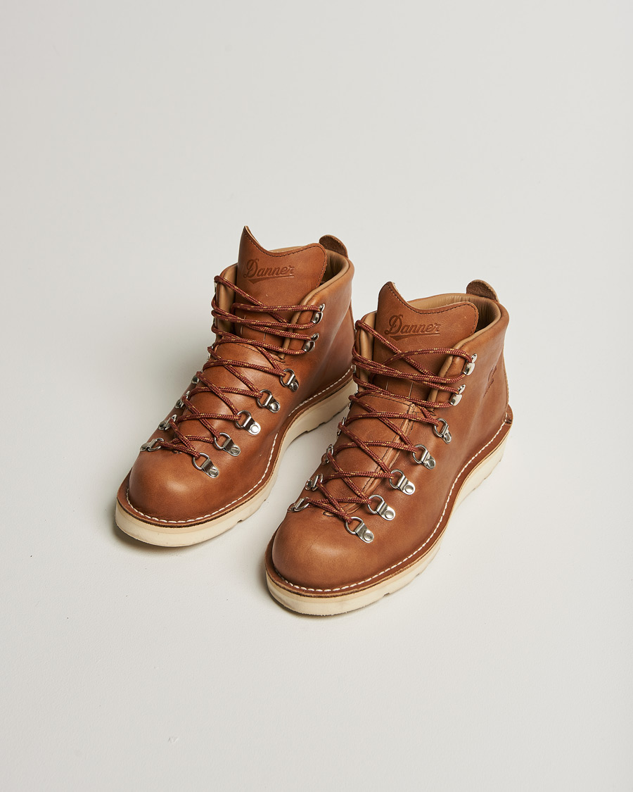 Hombres | Danner Mountain Light GORE-TEX Boot Kenton | Pre-owned | Danner Mountain Light GORE-TEX Boot Kenton