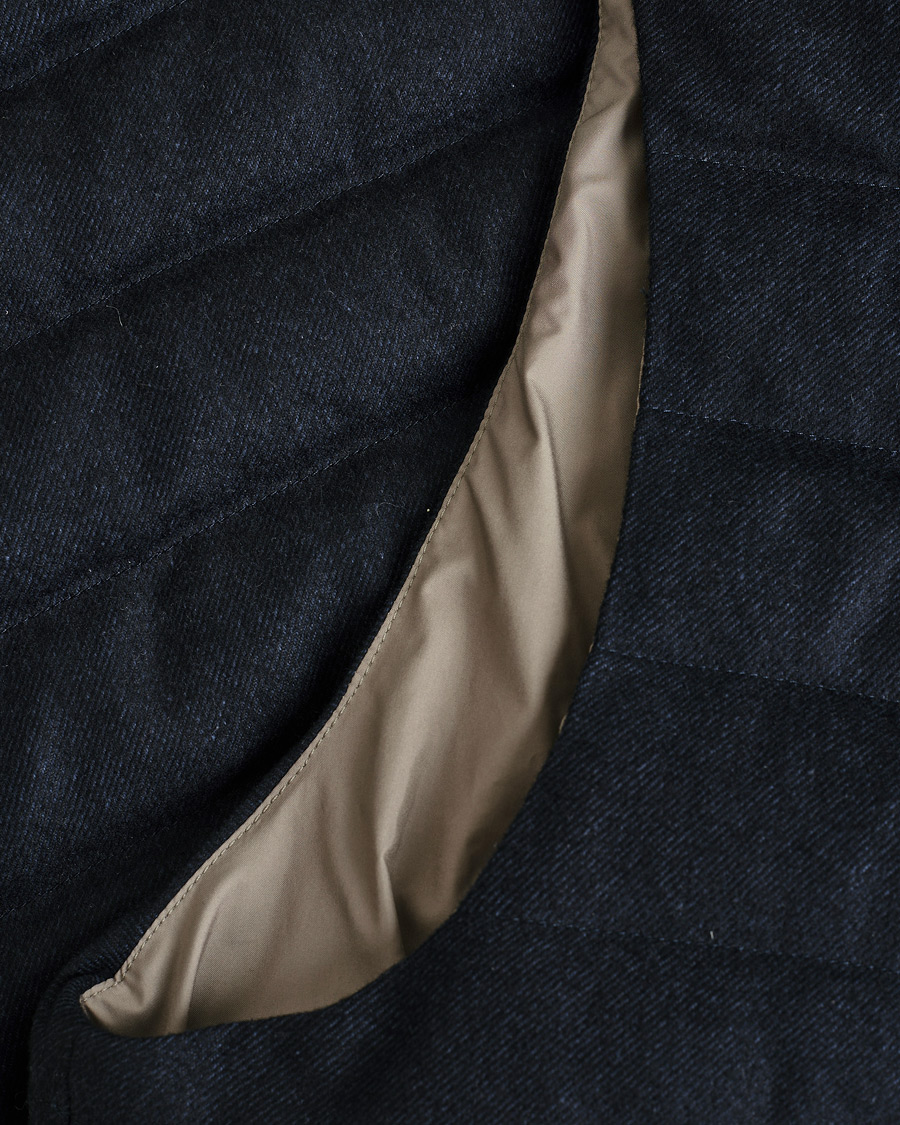 Hombres | Pre-owned Chaquetas | Pre-owned | Herno Hooded Flannel Cashmere & Silk Vest Navy 52