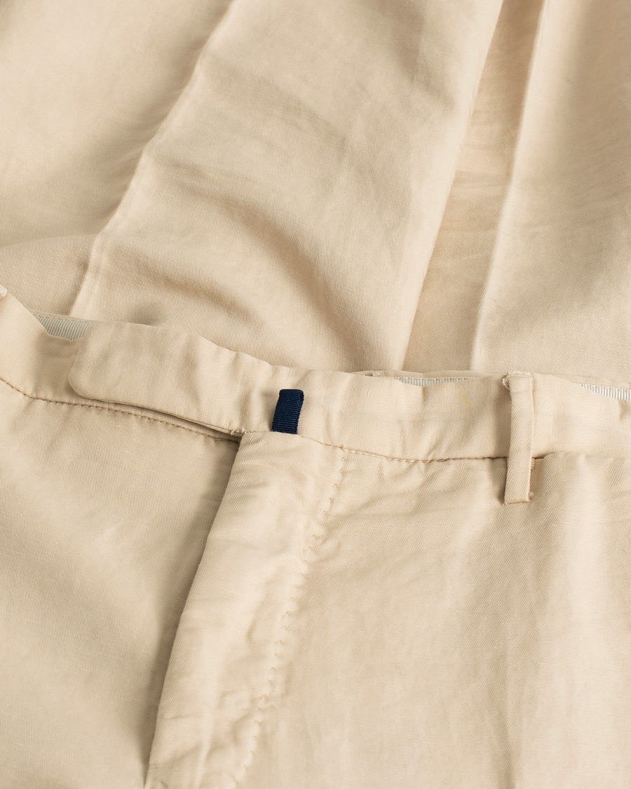 Hombres | Pantalones | Pre-owned | Incotex Slim Fit Chinolino Trousers Light Beige