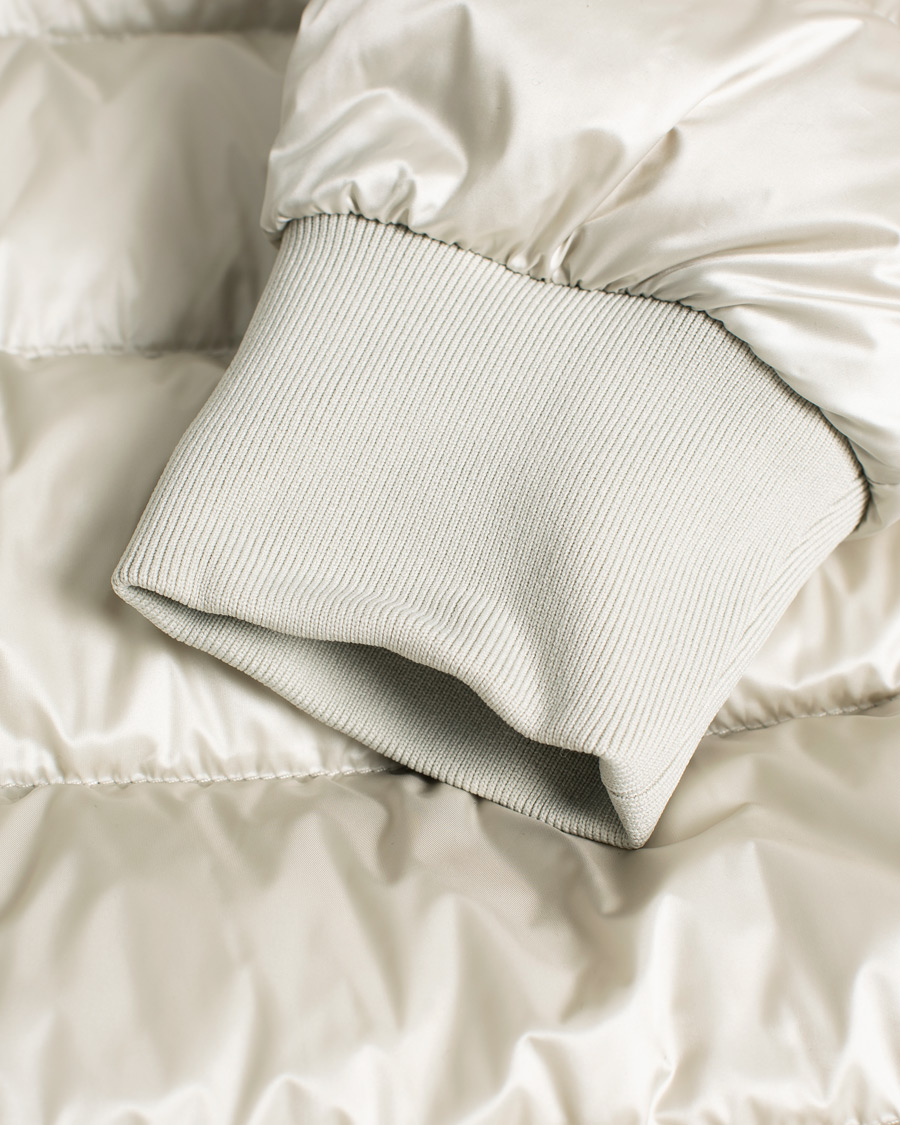 Hombres | Abrigos y chaquetas | Pre-owned | Parajumpers Pharrell Sheen High Gloss Jacket Pelican