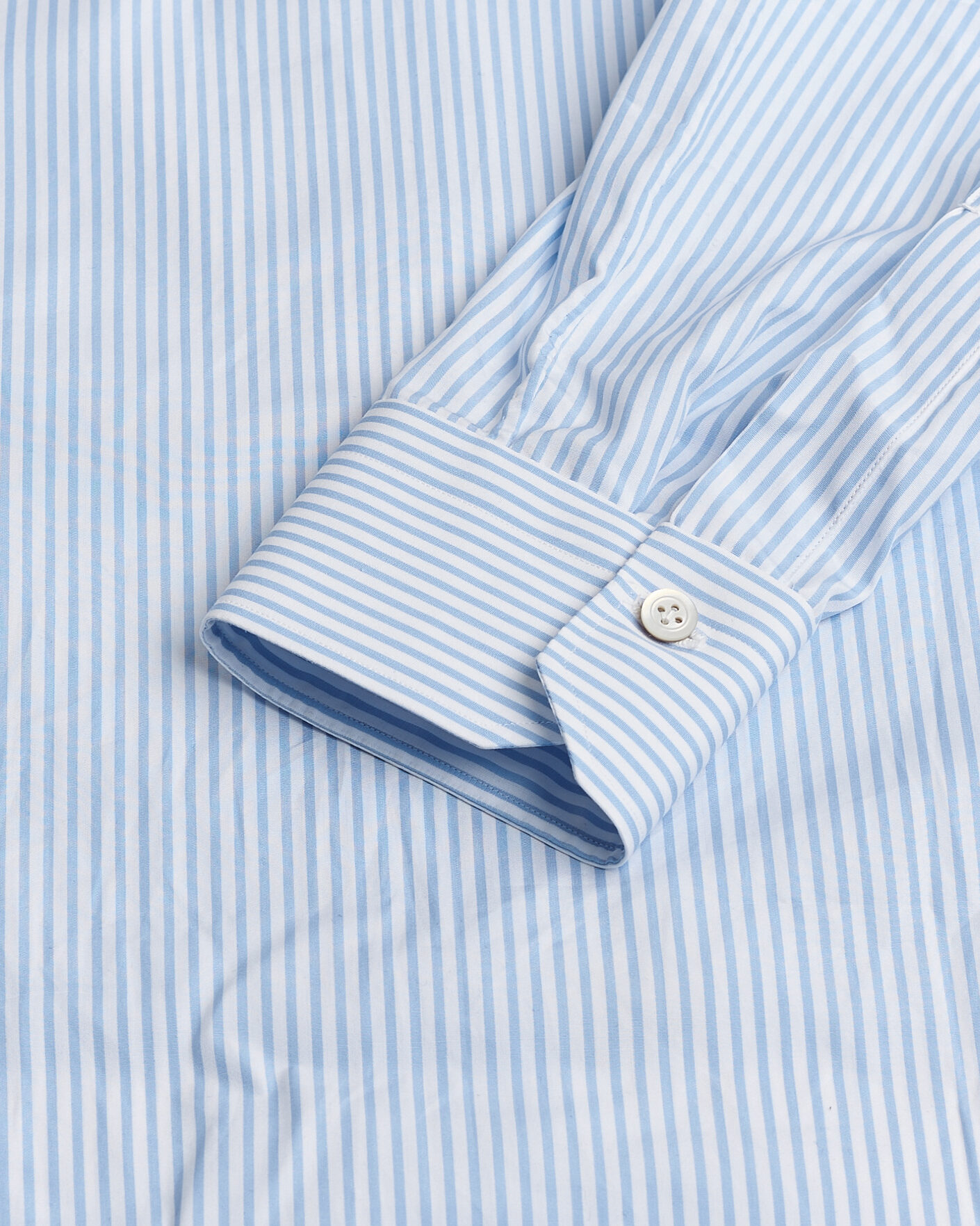 Hombres | Kiton Cotton Dress Shirt Light Blue Stripe 40 - M | Pre-owned | Kiton Cotton Dress Shirt Light Blue Stripe 40 - M