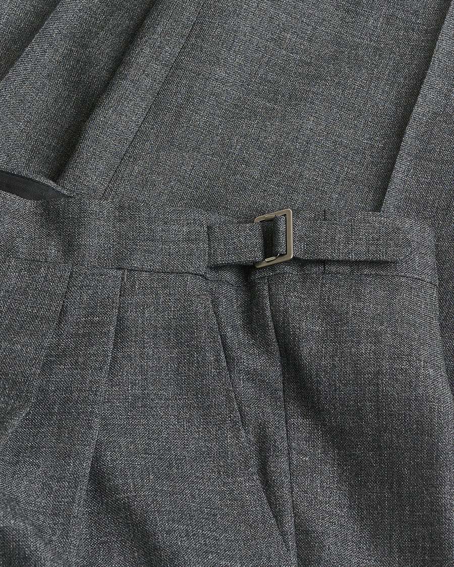 Hombres | Pre-owned Pantalones | Pre-owned | Berg&Berg High Waisted Double Pleated Wool Trousers Dark Grey 52