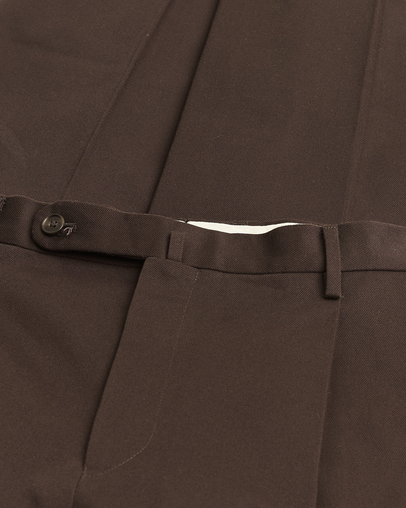 Hombres | Pre-owned Pantalones | Pre-owned | Rubato High Waist Cotton Chino Brown 52