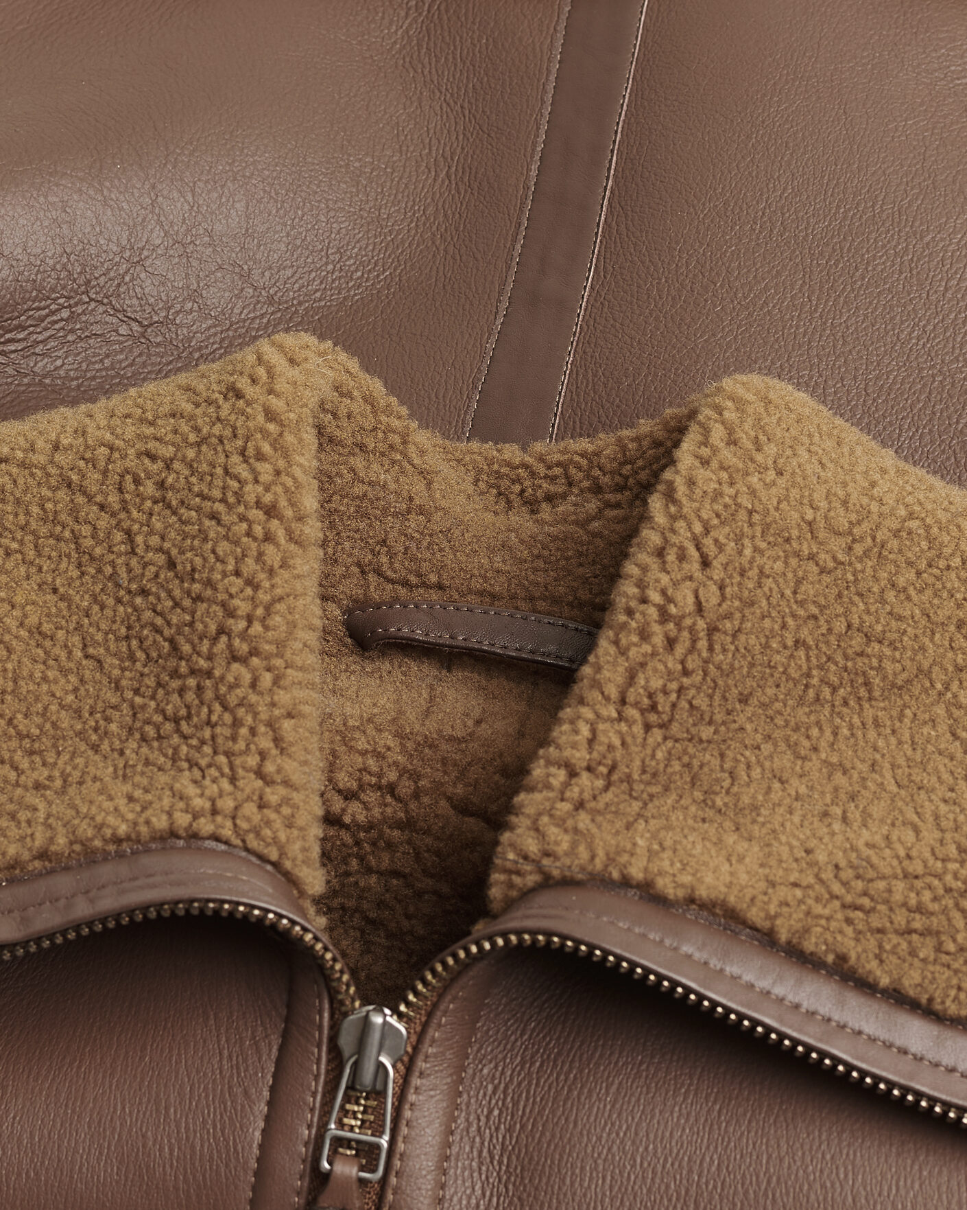 Hombres | Pre-owned Chaquetas | Pre-owned | Tiger of Sweden Dace Shearling Jacket Brown M