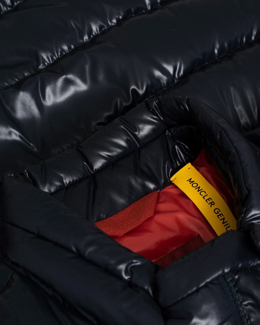 Hombres | Abrigos y chaquetas | Pre-owned | 2 Moncler 1952 Black Down Amalthea Jacket Navy