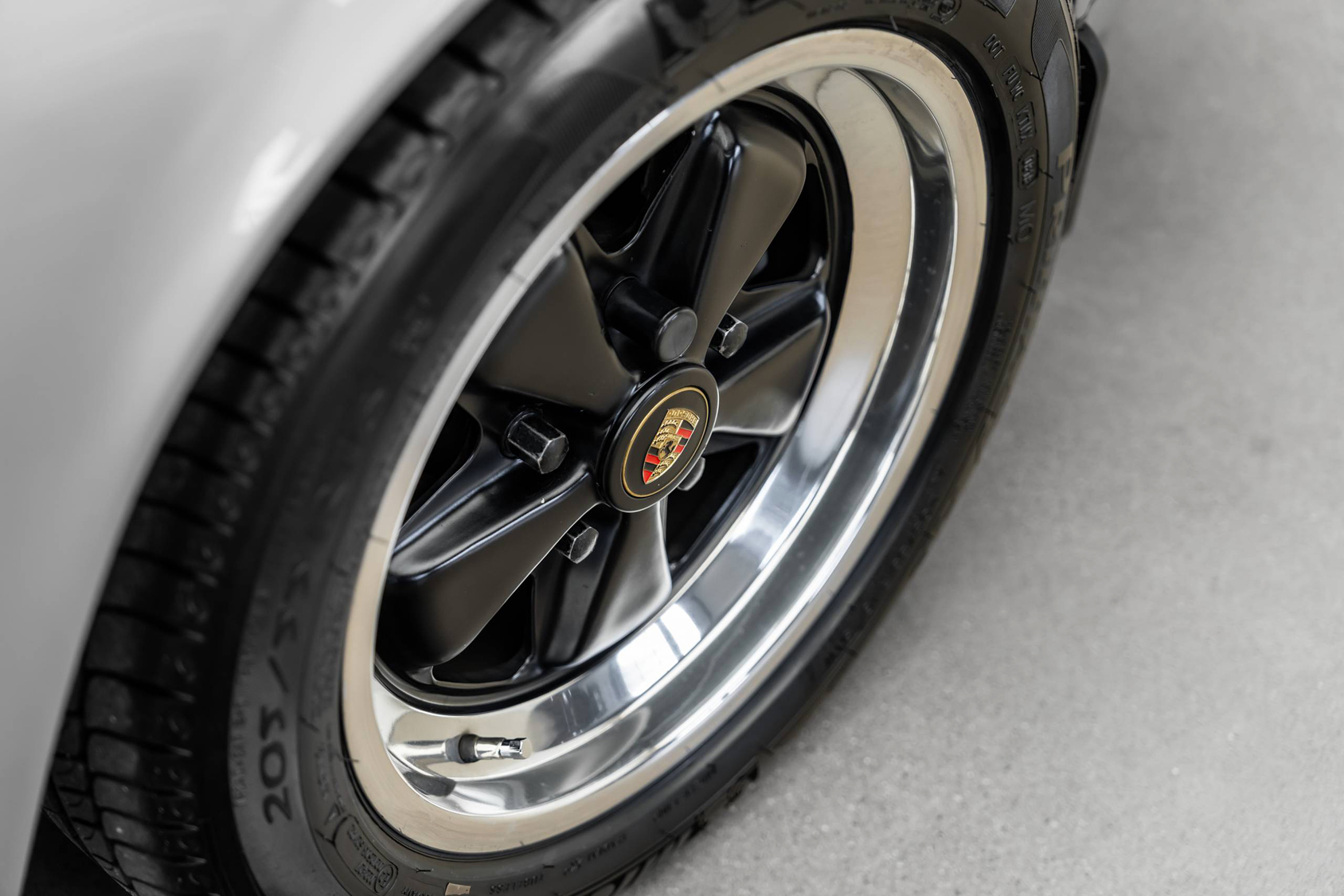Hombres | | Pre-Owned & Vintage Cars | Porsche 911 SC ***SOLD***