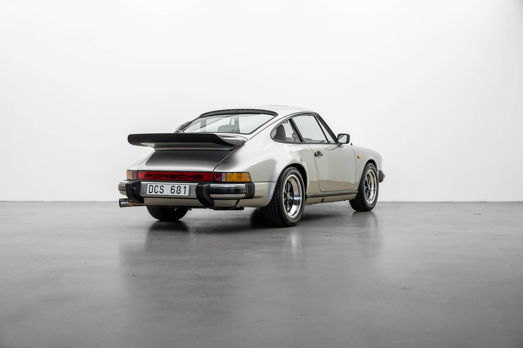 Hombres | | Pre-Owned & Vintage Cars | Porsche 911 SC ***SOLD***