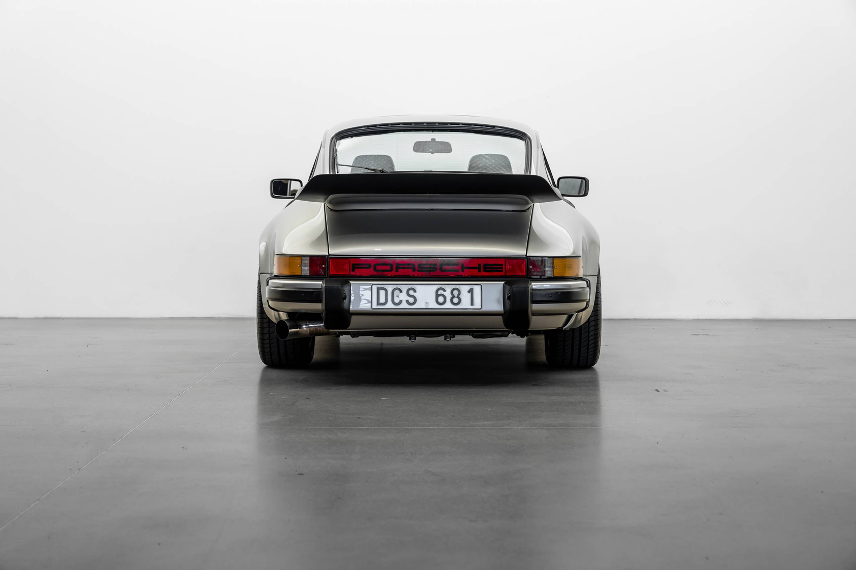 Hombres | | Pre-Owned & Vintage Cars | Porsche 911 SC ***SOLD***