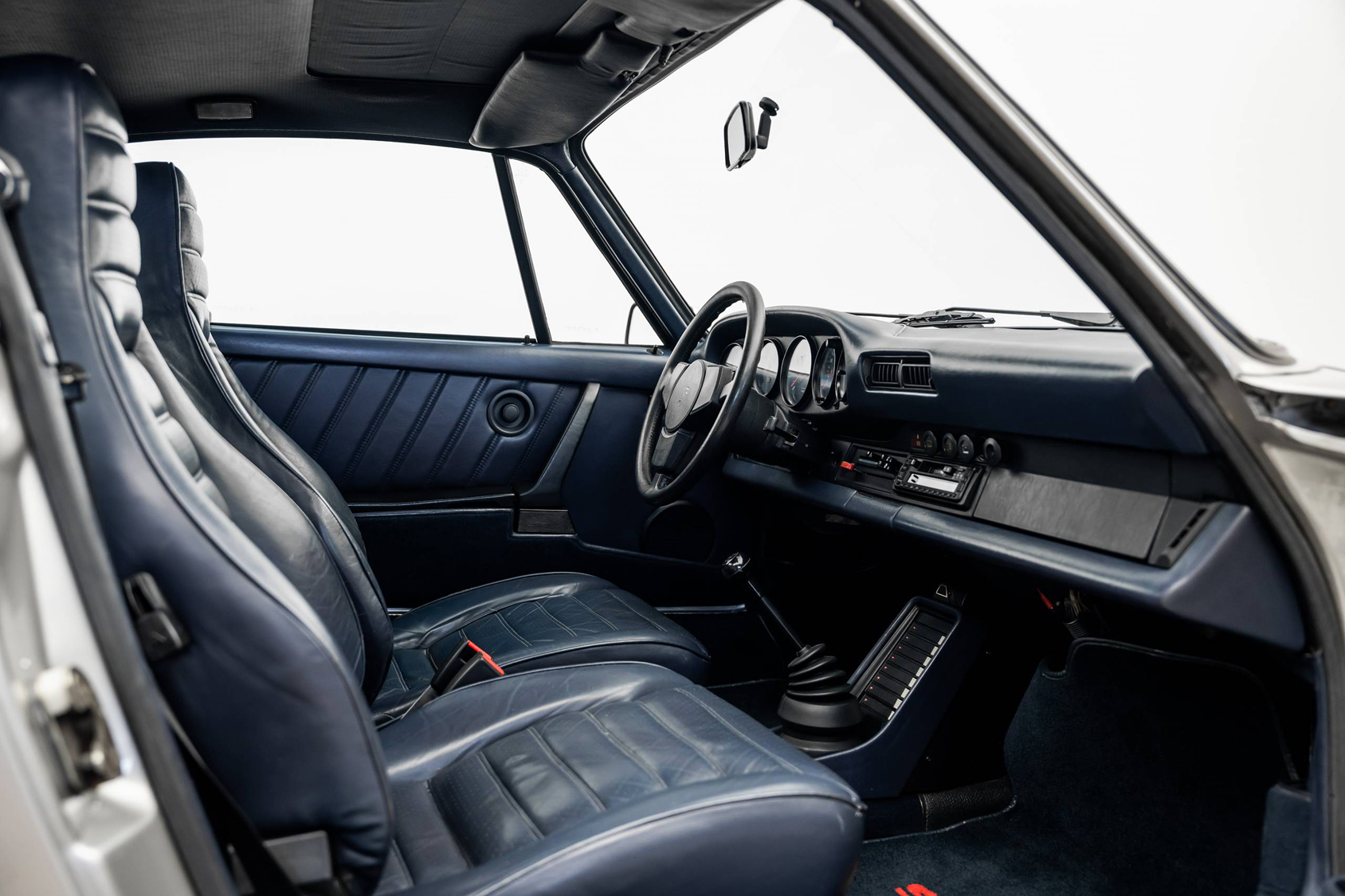 Hombres | | Pre-Owned & Vintage Cars | Porsche 911 SC ***SOLD***