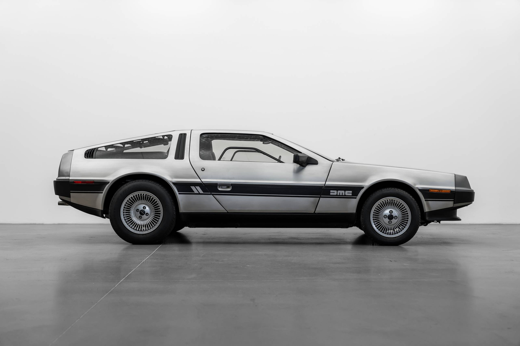 Hombres | | Pre-Owned & Vintage Cars | DeLorean DMC-12 ***SOLD***