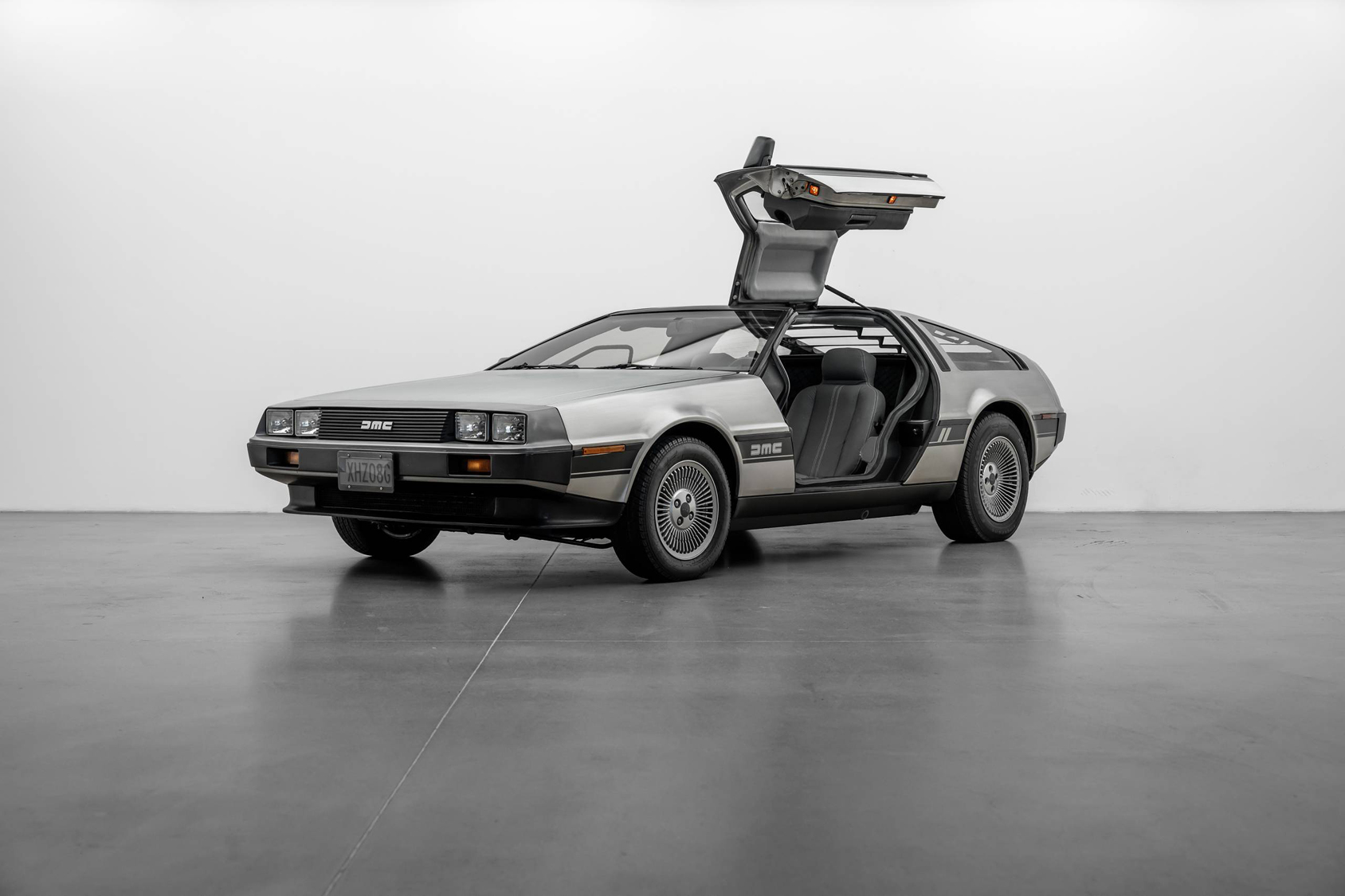 Hombres | | Pre-Owned & Vintage Cars | DeLorean DMC-12 ***SOLD***