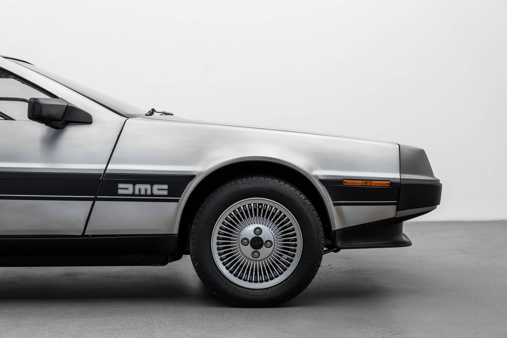 Hombres | | Pre-Owned & Vintage Cars | DeLorean DMC-12 ***SOLD***