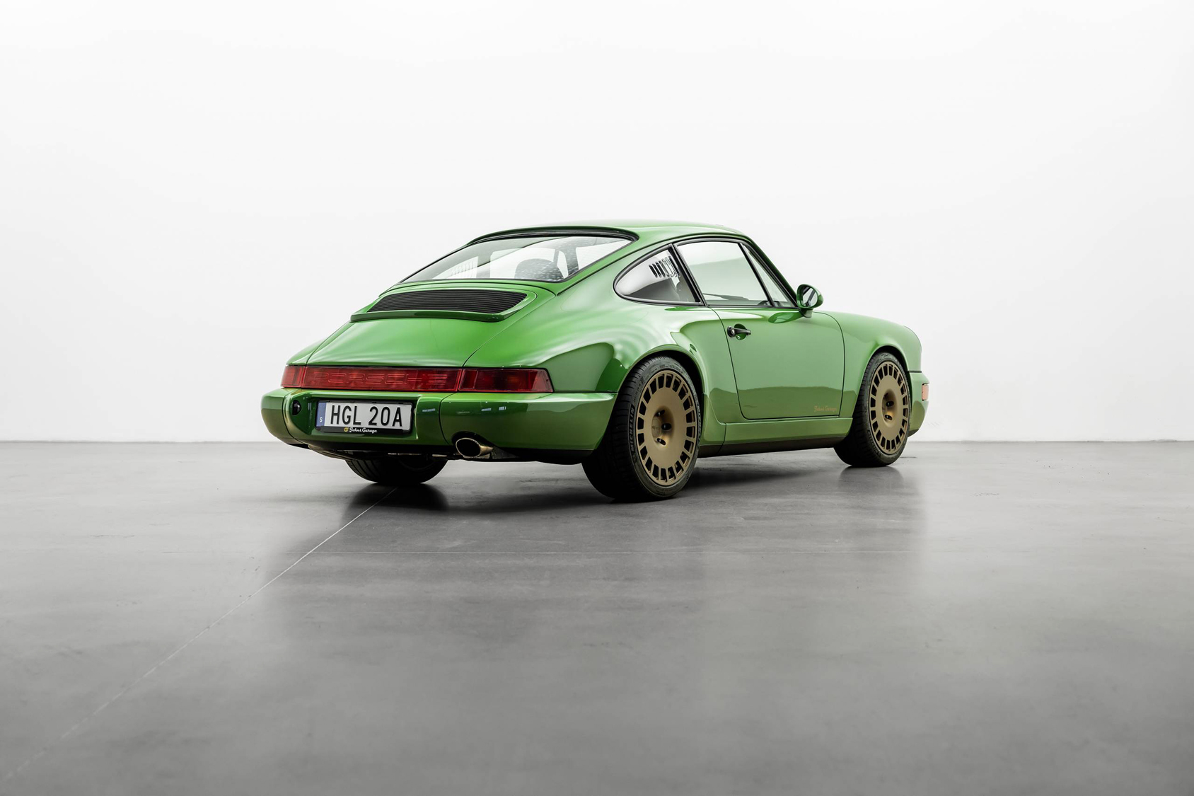 Hombres | | Pre-Owned & Vintage Cars | Porsche 911 Carrera 4 “Redrum” ***SOLD***