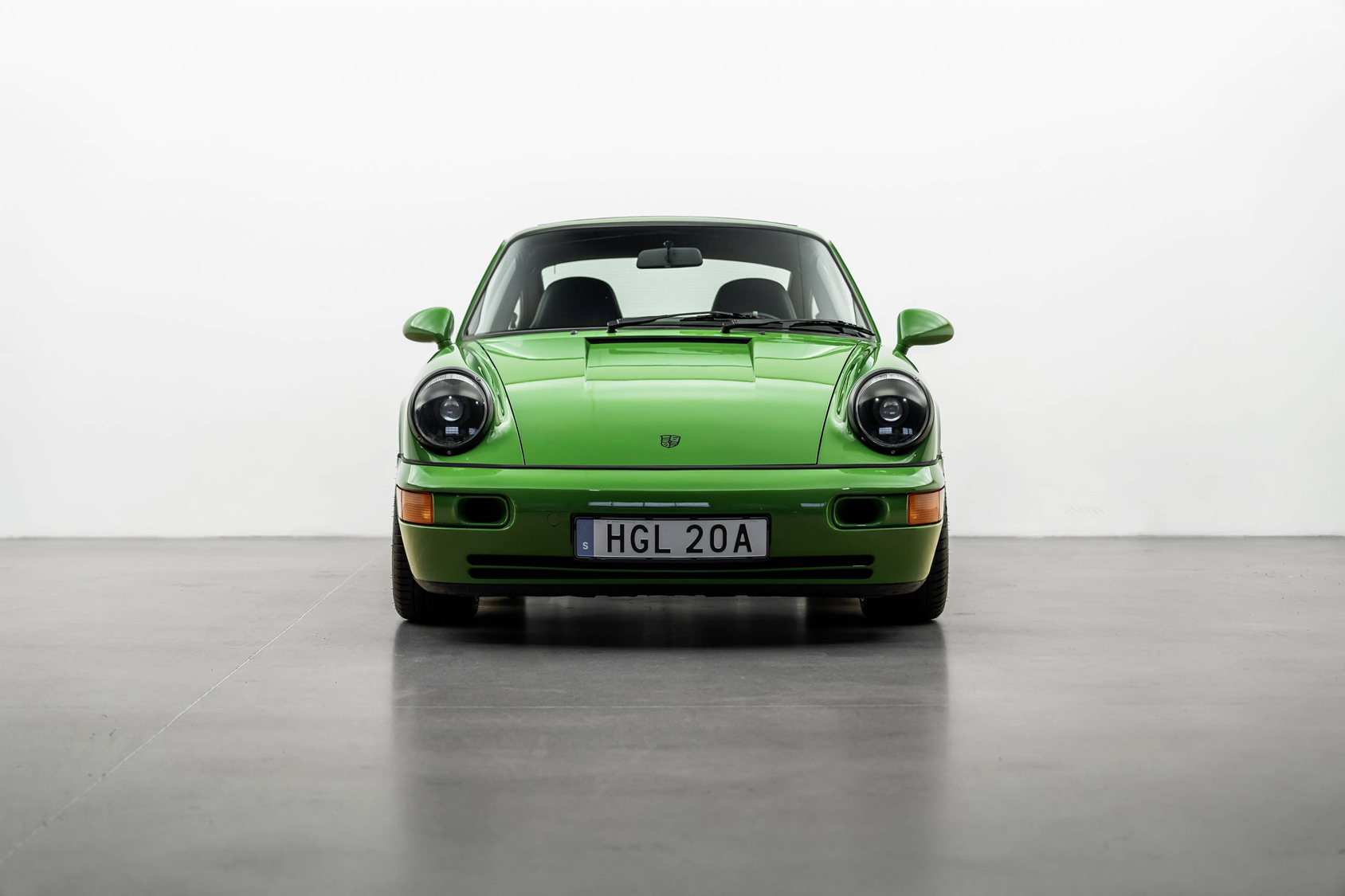 Hombres | | Pre-Owned & Vintage Cars | Porsche 911 Carrera 4 “Redrum” ***SOLD***