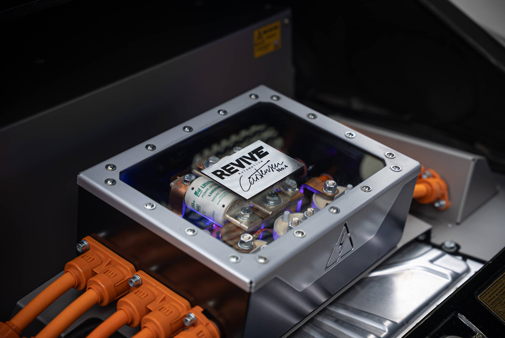 Hombres | | Pre-Owned & Vintage Cars | Revive One – WTL Electric